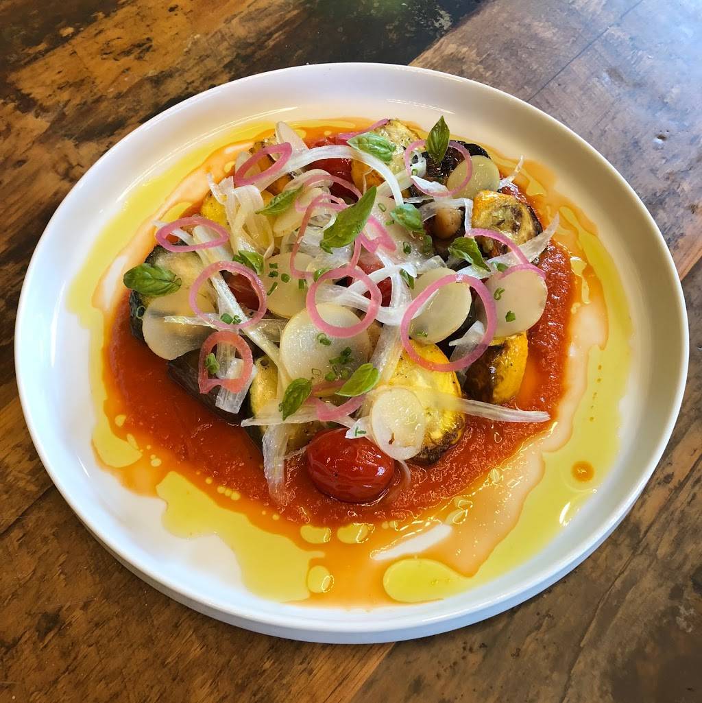 Willibald Farm Distillery & Restaurant | restaurant | 1271 Reidsville Rd, Ayr, ON N0B 1E0, Canada | 2265569941 OR +1 226-556-9941