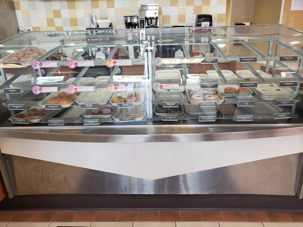 Krispy Kreme | bakery | 707 S 72nd St, Omaha, NE 68114, USA | 4029325581 OR +1 402-932-5581