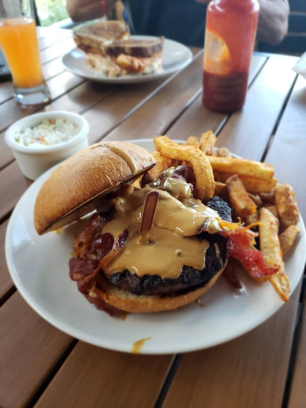 The Half Wall Restaurant & Brewery SR 44 - NSB | restaurant | 1889 FL-44, New Smyrna Beach, FL 32168, USA | 3864265350 OR +1 386-426-5350