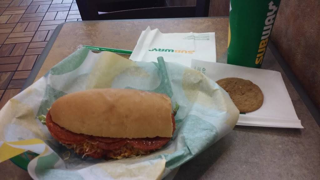 Subway | restaurant | 3400 Grant Line Rd D, New Albany, IN 47150, USA | 8129487822 OR +1 812-948-7822