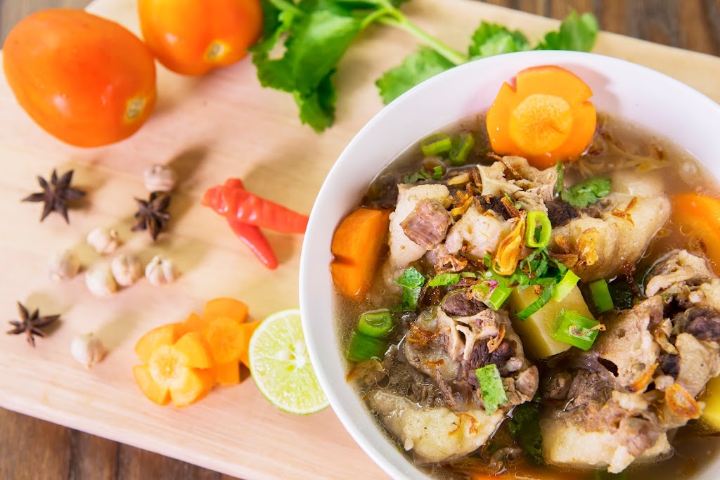 Arnulfos Mexican Food #3 | restaurant | 16056 Pierce Ferry Rd, Dolan Springs, AZ 86441, USA | 7029837833 OR +1 702-983-7833