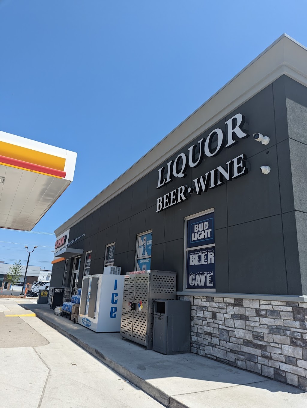 Shell | restaurant | 1629 S Main St, Chelsea, MI 48118, USA | 7344753380 OR +1 734-475-3380