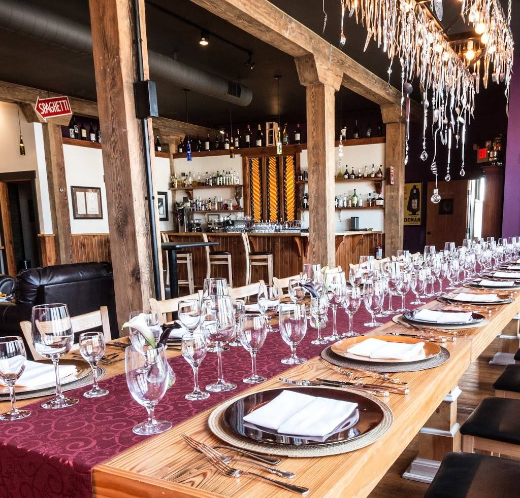 The Chefs Table | restaurant | 500 S 3rd St, Milwaukee, WI 53204, USA | 4142777676 OR +1 414-277-7676