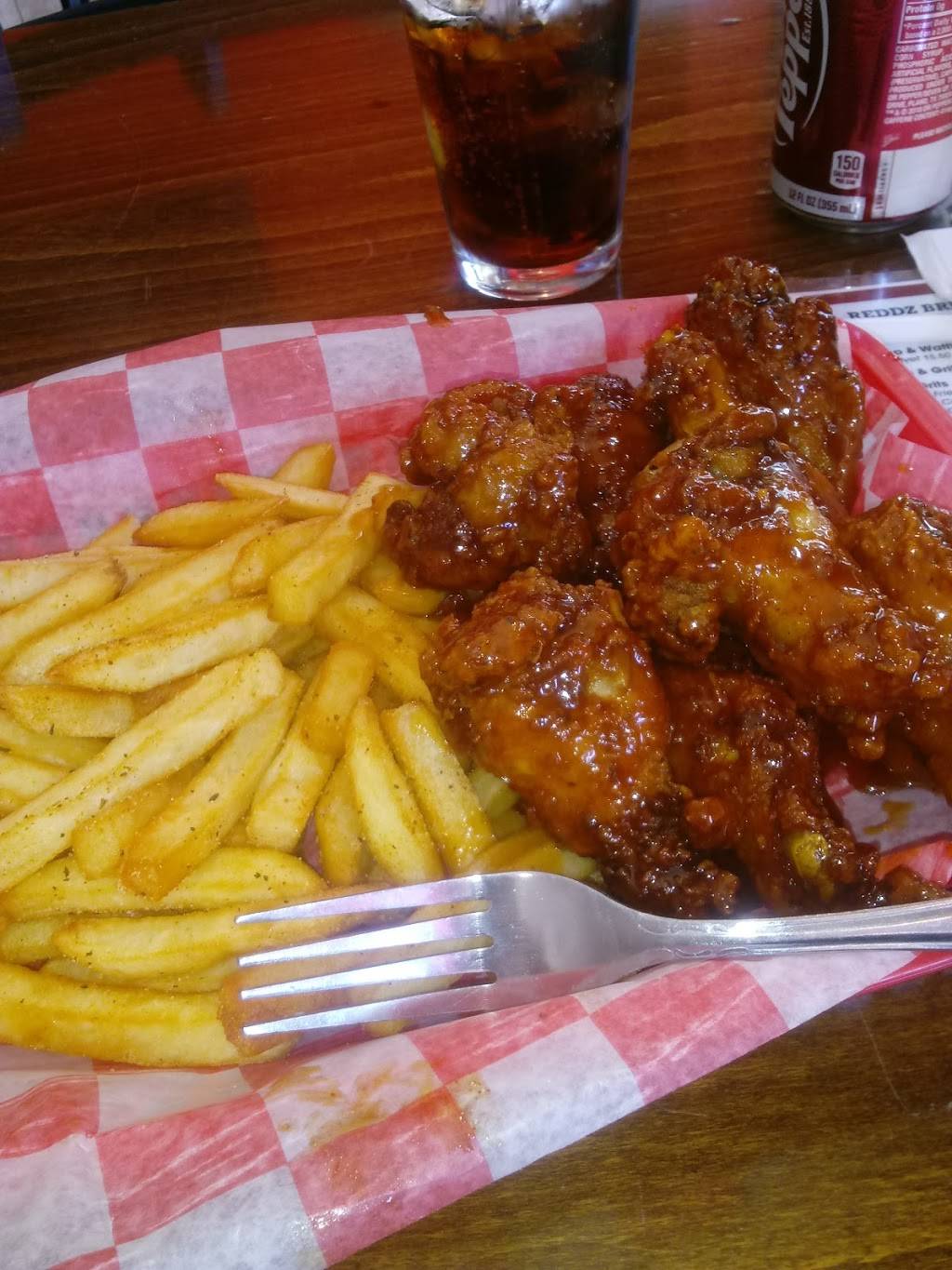 Reddz Bistro & Grill Restaurant | restaurant | 7 Lincoln Ave, City of Orange, NJ 07050, USA | 8624447230 OR +1 862-444-7230