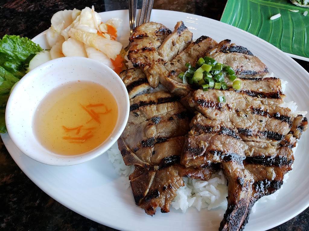 Pho Tango Bistro | restaurant | 7307 NE Imbrie Dr, Hillsboro, OR 97124, USA | 5036483542 OR +1 503-648-3542