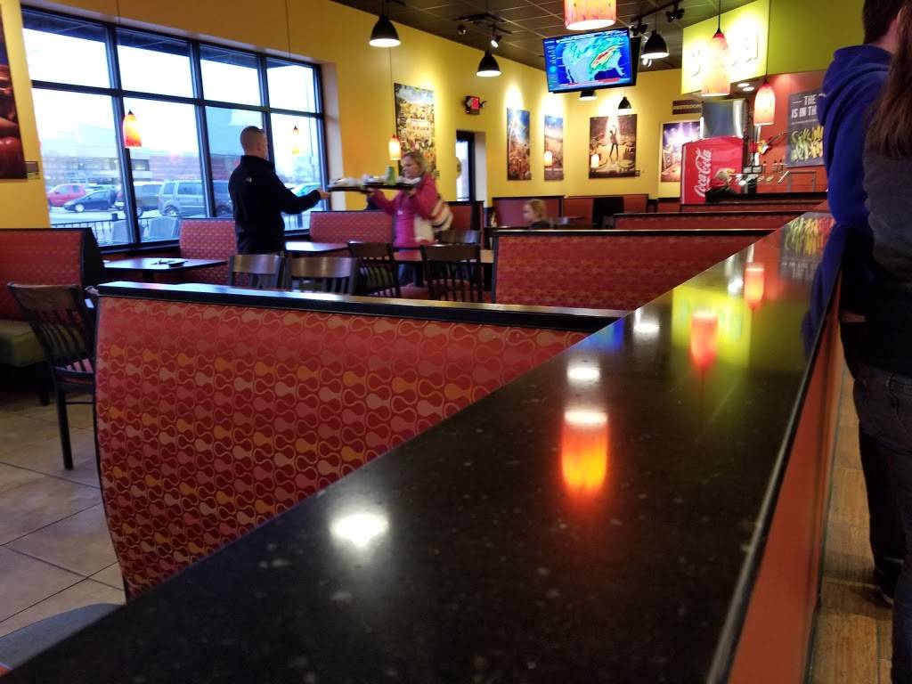 Moes Southwest Grill | restaurant | 4046 E 53rd St, Davenport, IA 52807, USA | 5633550569 OR +1 563-355-0569