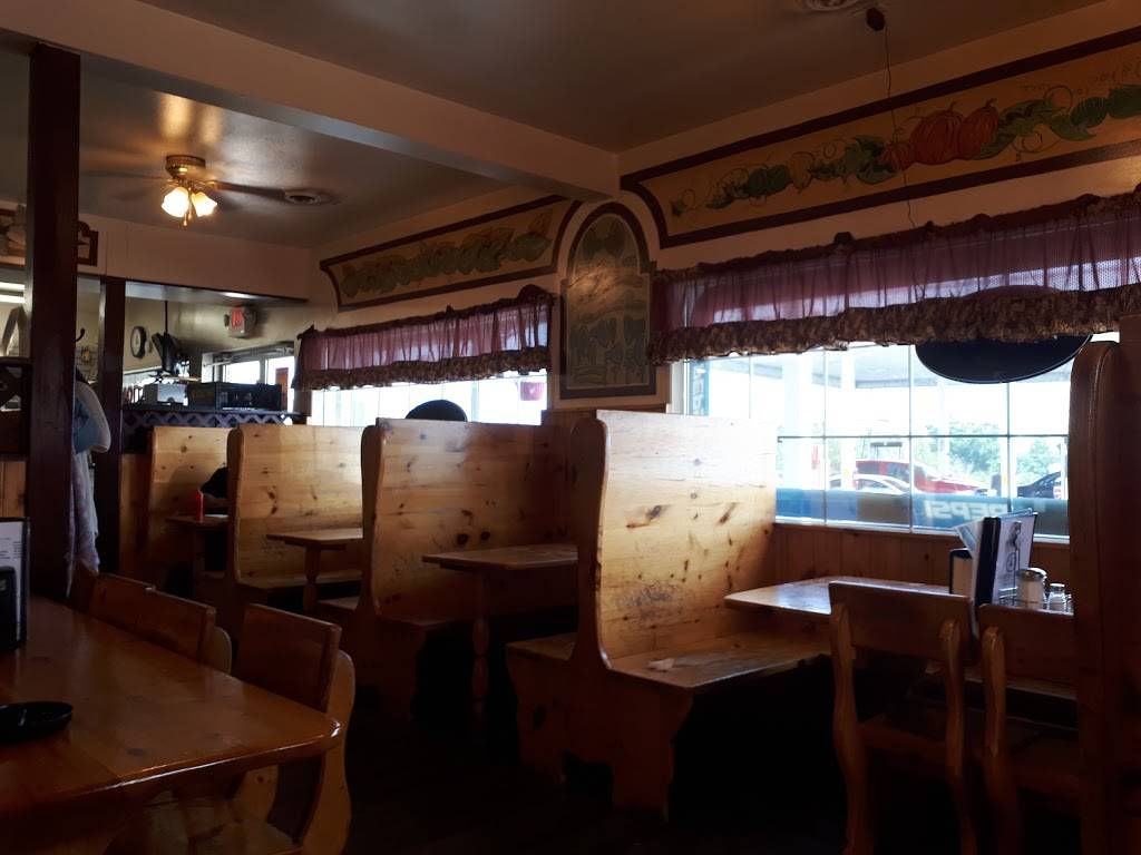 Debs Gas Bar & Restaurant | restaurant | 5475 Old Highway 2, Shannonville, ON K0K 3A0, Canada | 6139611816 OR +1 613-961-1816