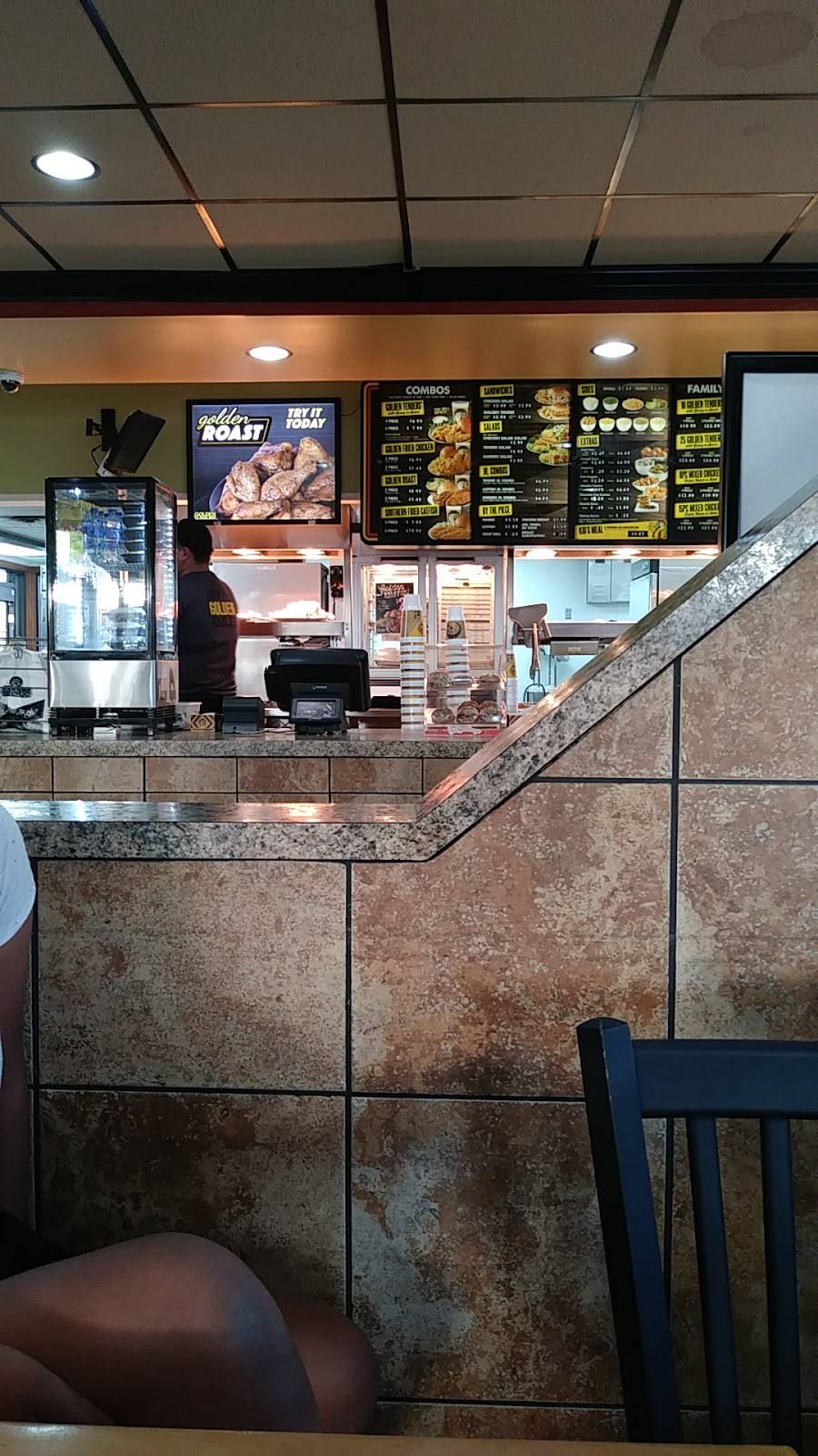 Golden Chick | meal takeaway | 202 S Cedar Ridge Dr, Duncanville, TX 75116, USA | 9722981010 OR +1 972-298-1010