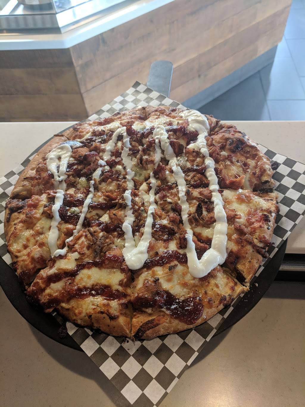 Blue Box Pizza | restaurant | 6394 Delmar Blvd, University City, MO 63130, USA | 3146962028 OR +1 314-696-2028