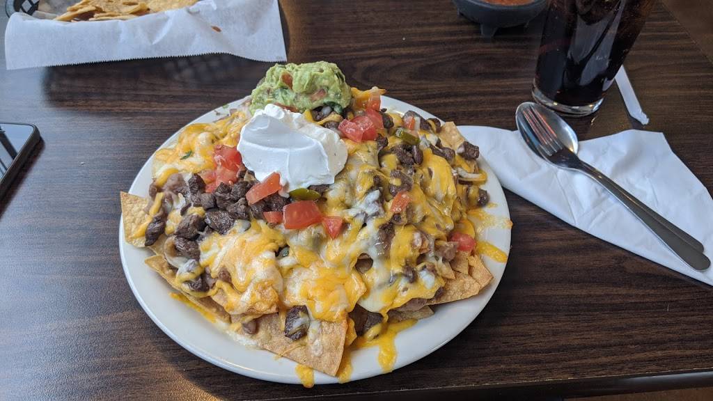 Moreno’s Mexican Bar and Grill | restaurant | 9704 Pyramid Way, Sparks, NV 89441, USA | 7756224395 OR +1 775-622-4395