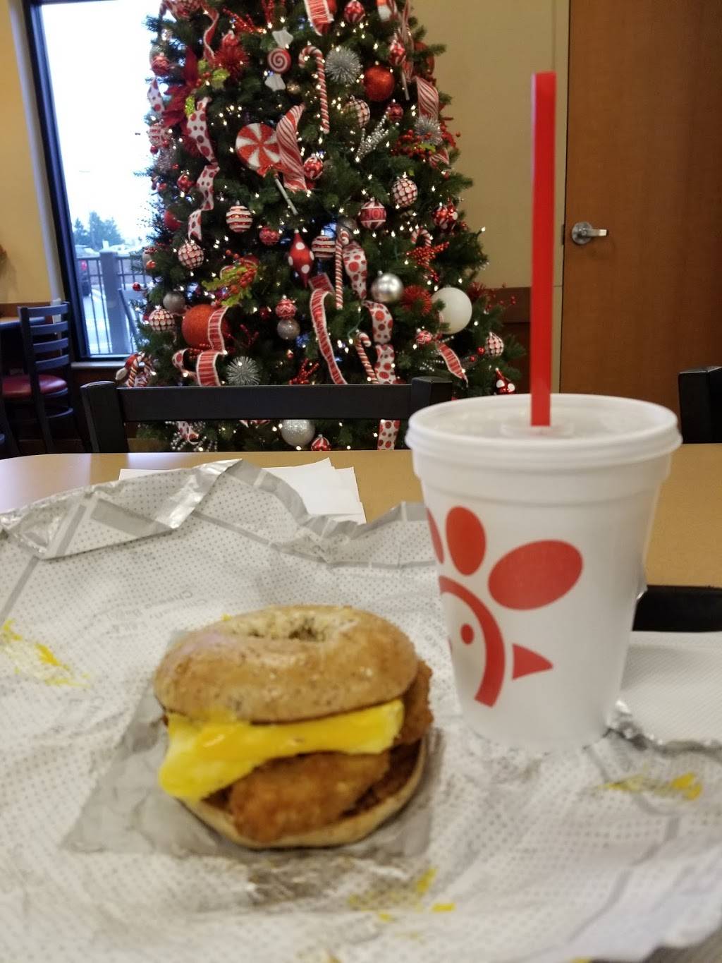 Chick-fil-A | restaurant | 16584 Royalton Rd, Strongsville, OH 44136, USA | 4402382344 OR +1 440-238-2344