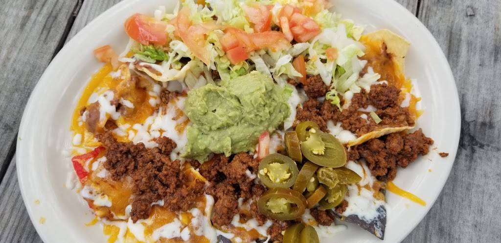 Front Porch Bar & Grill | restaurant | 2265 Bulverde Rd suite 102, Bulverde, TX 78163, USA | 8304383344 OR +1 830-438-3344