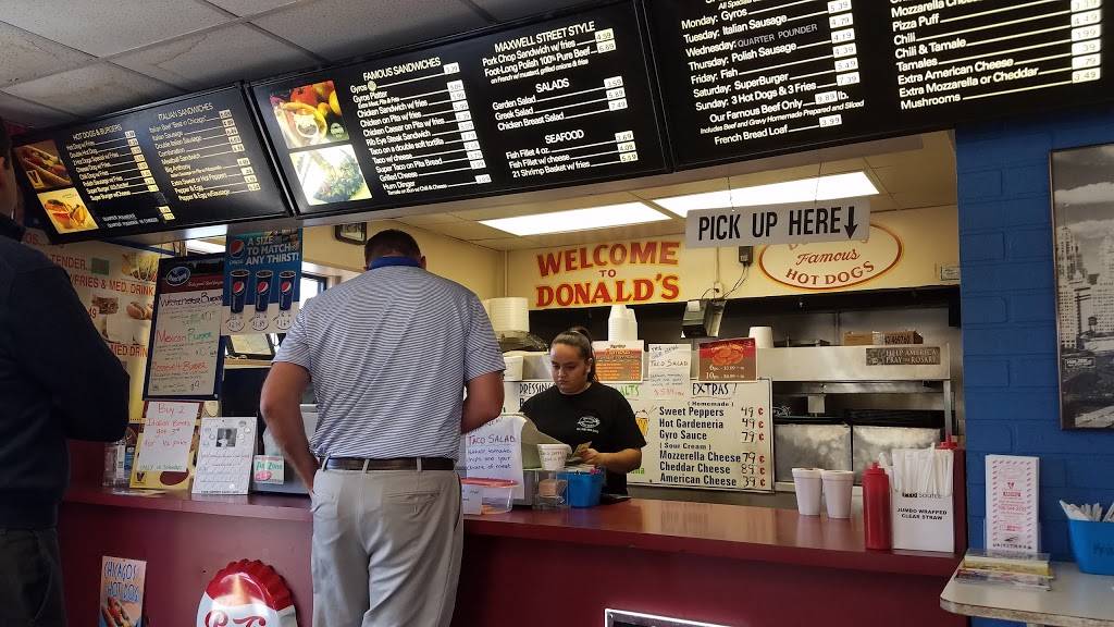 Donalds Famous Hotdogs | restaurant | 9833 Roosevelt Rd, Westchester, IL 60154, USA | 7083442522 OR +1 708-344-2522