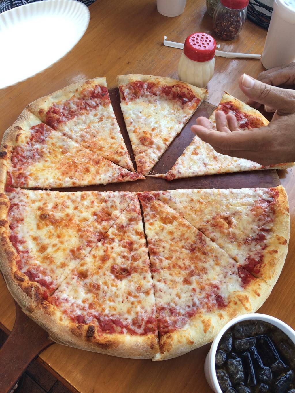 Original Westshore Pizza South Tampa | restaurant | 4802 W Bay Ct Ave, Tampa, FL 33611, USA | 8138325331 OR +1 813-832-5331