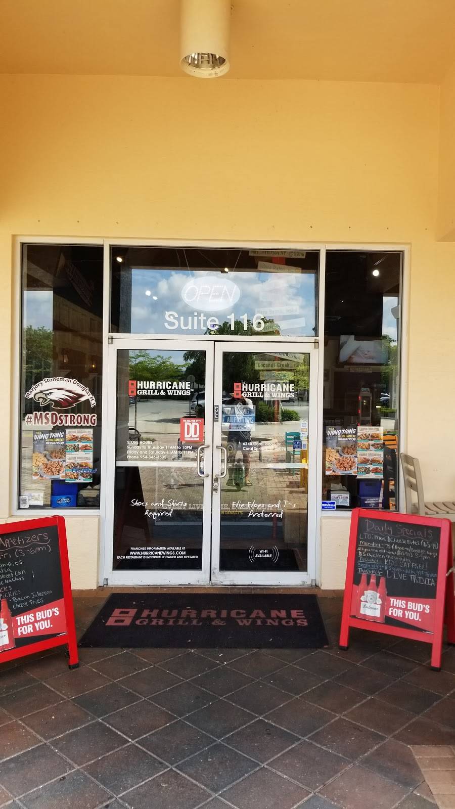 Hurricane Grill & Wings | meal takeaway | 6240 Coral Ridge Dr, Coral Springs, FL 33076, USA | 9543463535 OR +1 954-346-3535