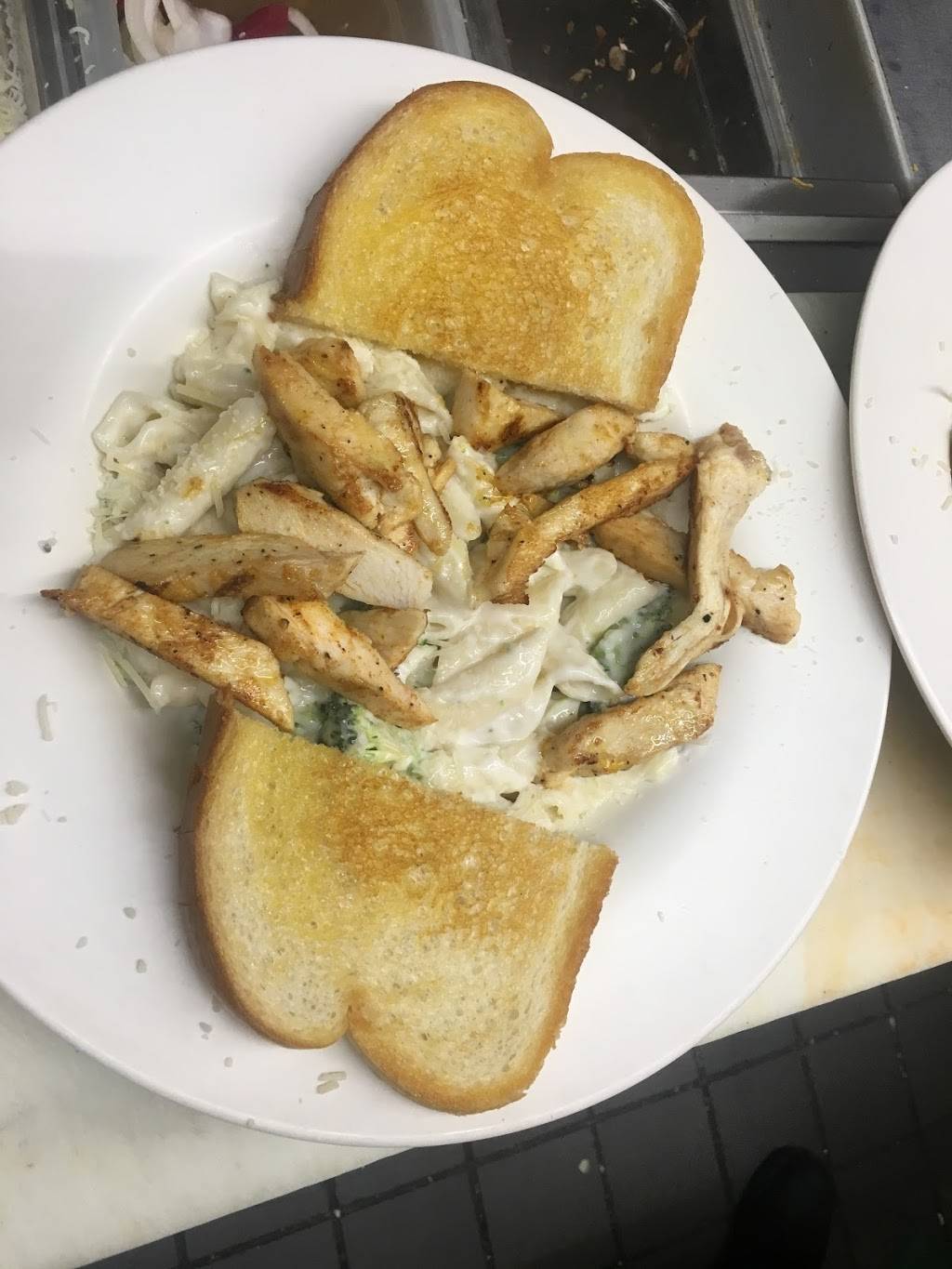 Cafe 101 | restaurant | 2339 CA-46, Wasco, CA 93280, USA | 6617581983 OR +1 661-758-1983