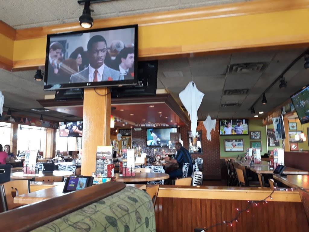 Applebees Grill + Bar | restaurant | 8700 JW Clay Blvd, Charlotte, NC 28262, USA | 7045489219 OR +1 704-548-9219