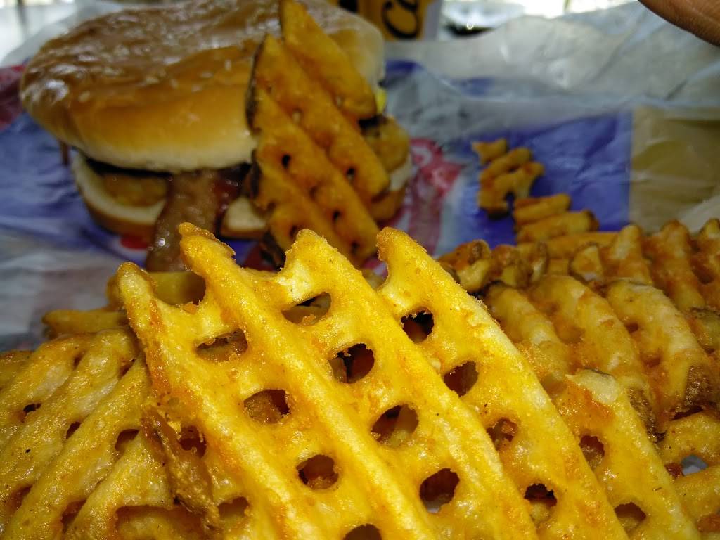 Carls Jr. | restaurant | 5297 S Cooper St, Arlington, TX 76017, USA | 8177846613 OR +1 817-784-6613