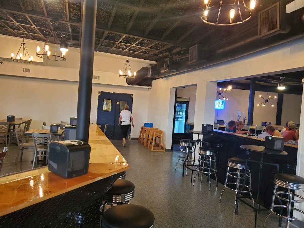 Mintos Bar and Grill | restaurant | 5611Ga Hwy 91 S, Donalsonville, GA 39845, USA | 2297263516 OR +1 229-726-3516