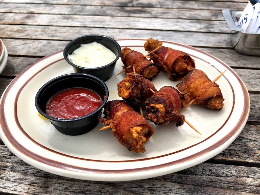 Hudsons Seafood House On The Docks | restaurant | 1 Hudson Rd, Hilton Head Island, SC 29926, USA | 8436812772 OR +1 843-681-2772