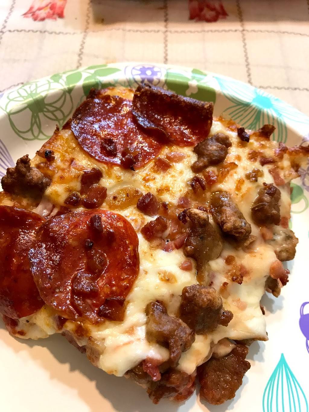 Little Caesars Pizza | meal takeaway | 1306 S Winchester Blvd, San Jose, CA 95128, USA | 4083781155 OR +1 408-378-1155