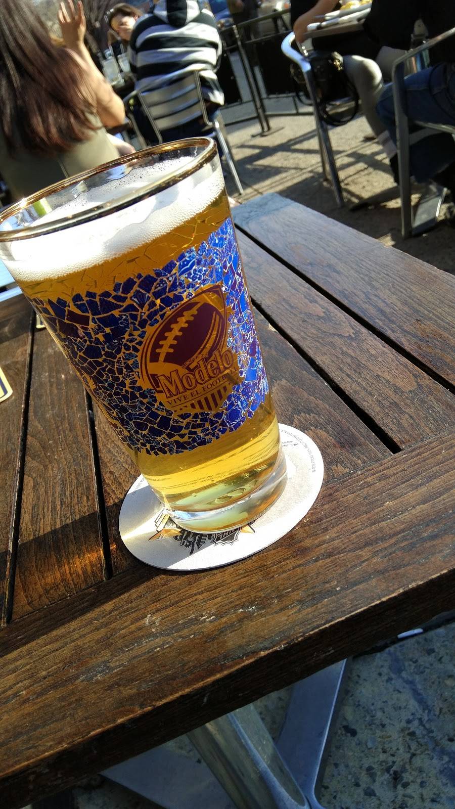 Sean Ogs | restaurant | 60-02 Woodside Ave, Woodside, NY 11377, USA | 7188993499 OR +1 718-899-3499