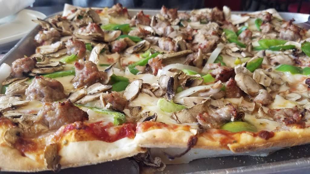 Martys Pizza Pasta & Subs | restaurant | 16680 W Bluemound Rd, Brookfield, WI 53005, USA | 2627825830 OR +1 262-782-5830