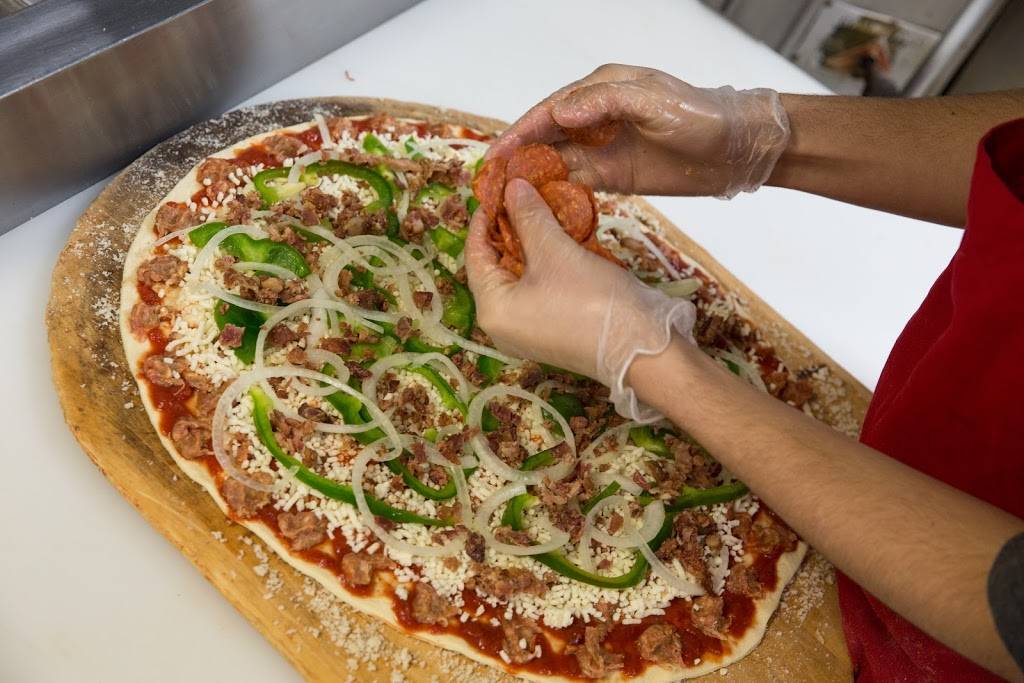 County Inn Pizza | restaurant | Roosevelt Rd, Elmhurst, IL 60126, USA | 6308329382 OR +1 630-832-9382