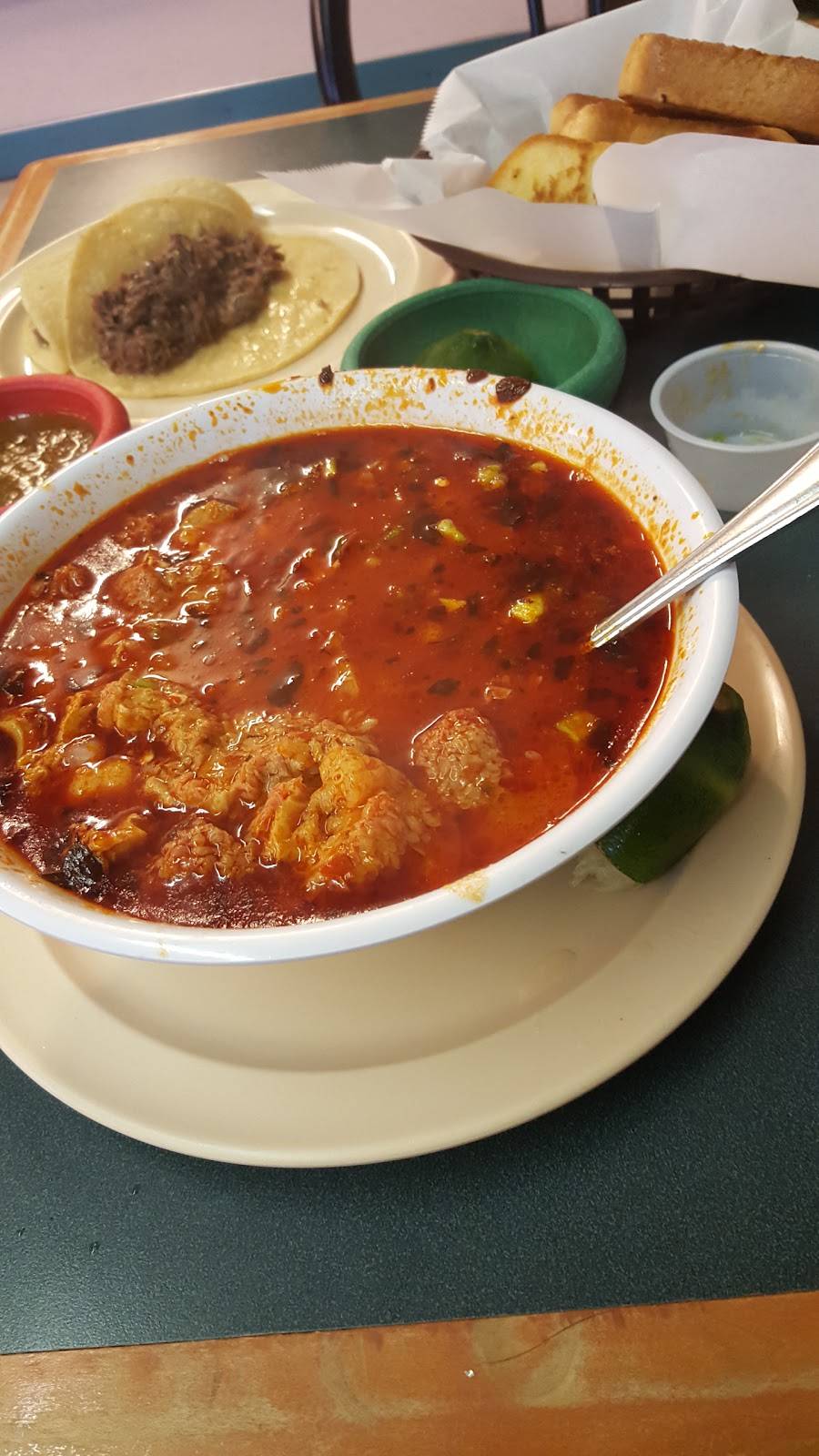 Ibarras Tortilleria | restaurant | 1109 NW 25th St, Fort Worth, TX 76164, USA | 8176256391 OR +1 817-625-6391