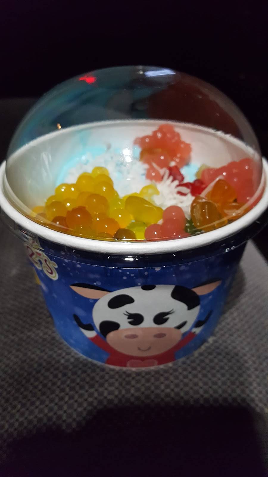 Menchies Frozen Yogurt | bakery | 1265 N Hacienda Blvd, La Puente, CA 91744, USA | 6269181924 OR +1 626-918-1924