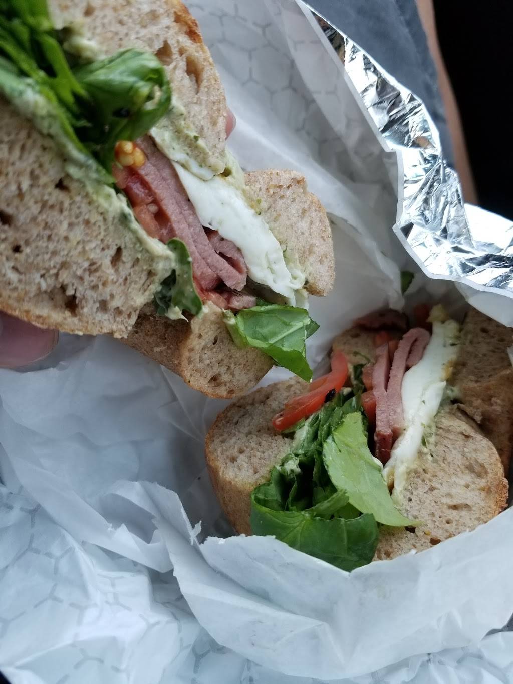 Boss Bagel | restaurant | 6458 N New Braunfels Ave, San Antonio, TX 78209, USA | 2105044888 OR +1 210-504-4888