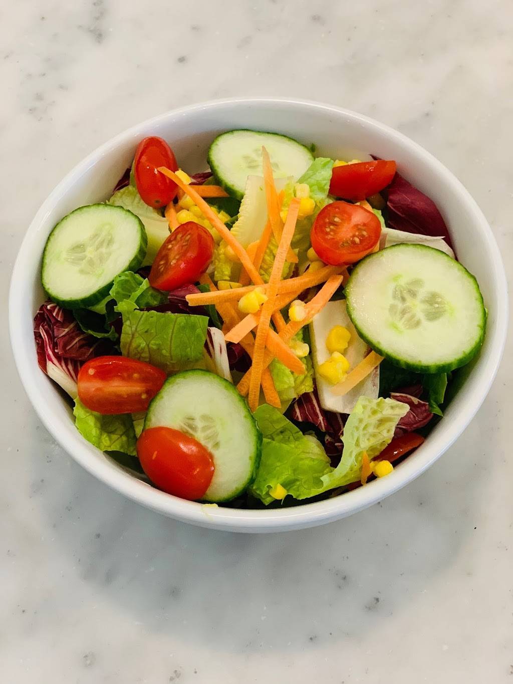 La Villa Pizzeria | restaurant | 8207 153rd Ave, Howard Beach, NY 11414, USA | 7186418259 OR +1 718-641-8259