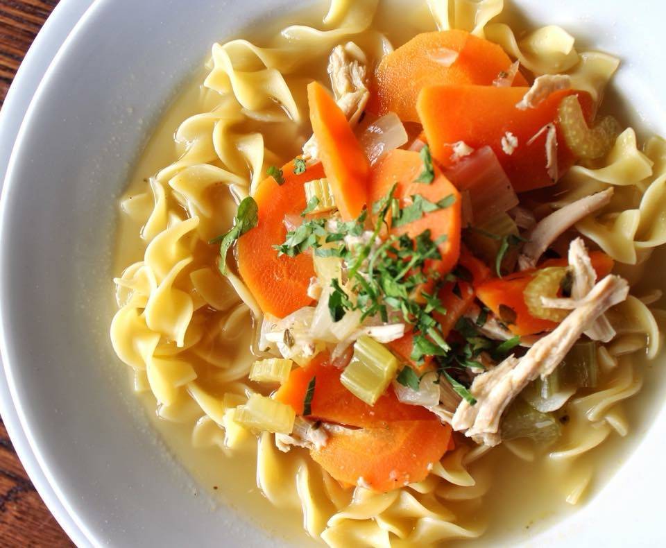 Frankie and Fanuccis Wood Oven Pizzeria | restaurant | 202 E Hartsdale Ave, Hartsdale, NY 10530, USA | 9147258400 OR +1 914-725-8400