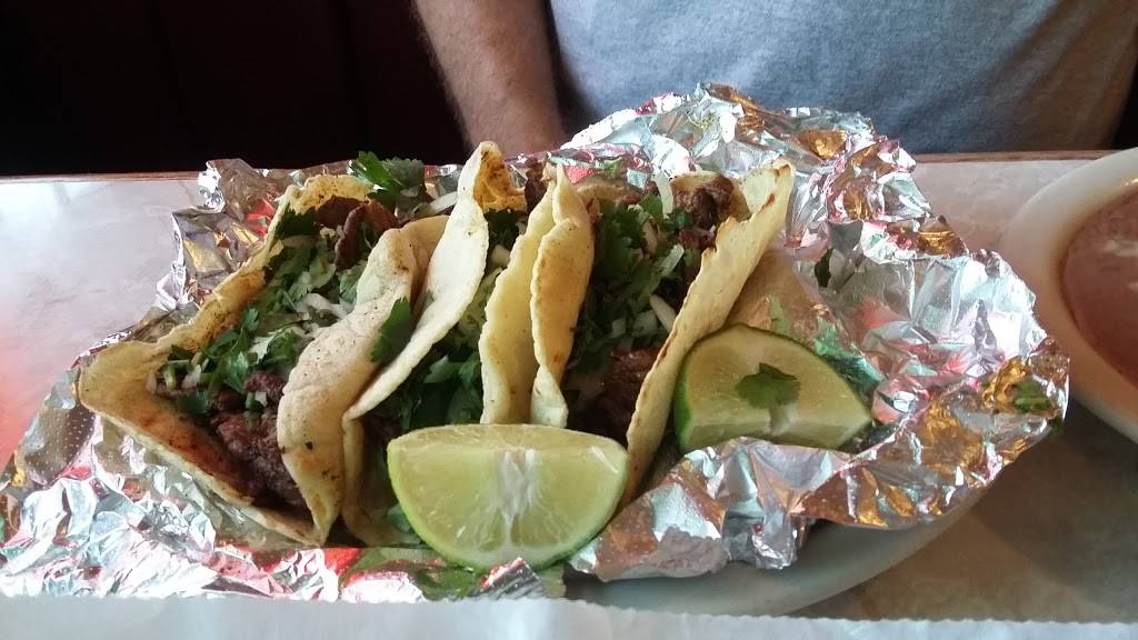 El Vecino Mexican Restaurant | restaurant | 1492 Forestdale Blvd, Birmingham, AL 35214, USA | 2057985188 OR +1 205-798-5188