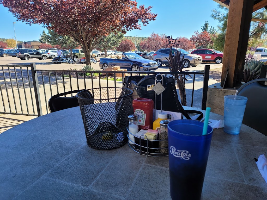 Mackys Grill | restaurant | 201 W Main St Ste J, Payson, AZ 85541, USA | 9284747411 OR +1 928-474-7411