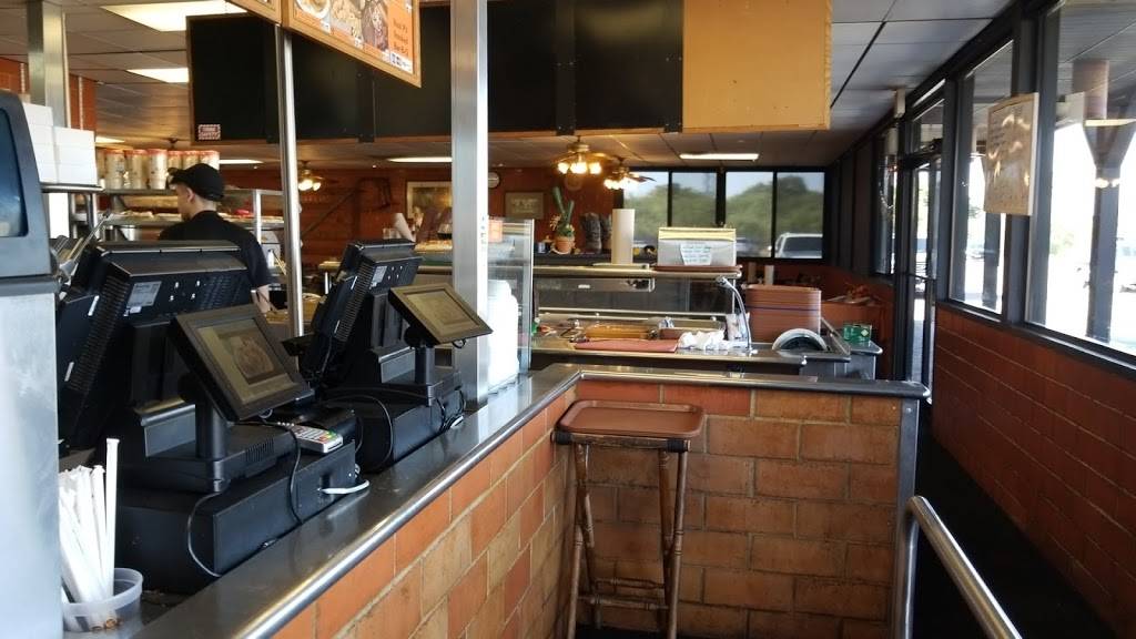 Bill Miller Bar-B-Q | restaurant | 8802 Grissom Rd, San Antonio, TX 78251, USA | 2105207868 OR +1 210-520-7868