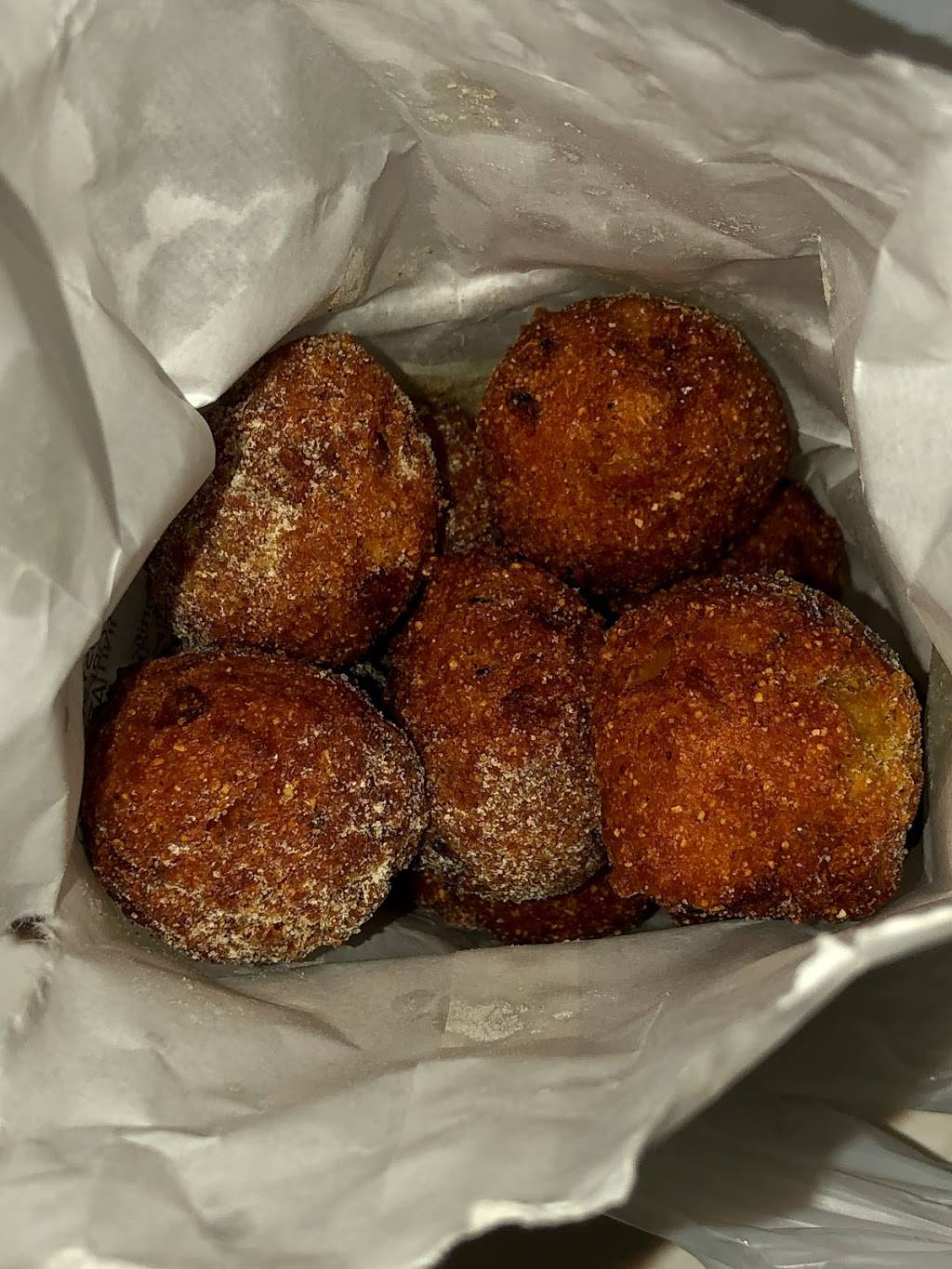 JORDANS FISH AND CHICKEN | restaurant | 6416 W Washington St, Indianapolis, IN 46241, USA | 3178751215 OR +1 317-875-1215