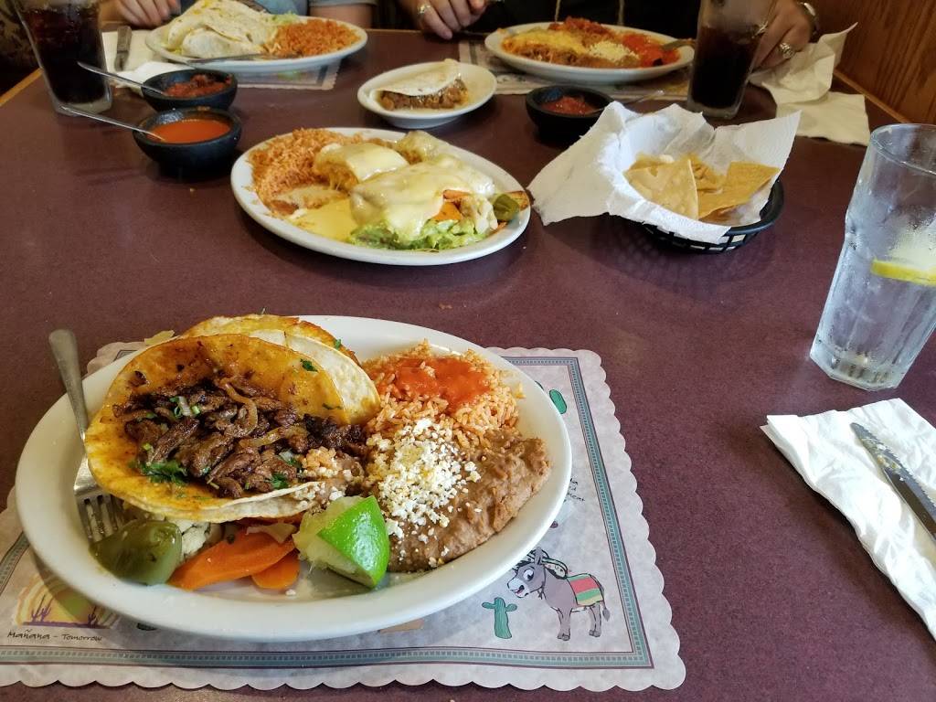 MiRanchito | restaurant | 149 W Commercial Ave, Lowell, IN 46356, USA | 2196962270 OR +1 219-696-2270