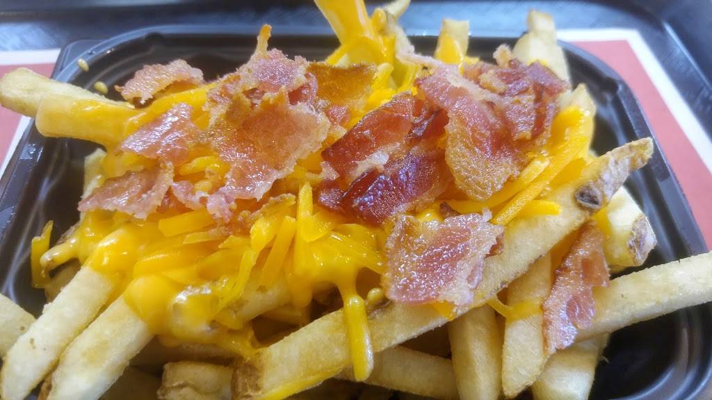 Wendys | restaurant | 8900 W Charleston Blvd, Las Vegas, NV 89117, USA | 7029470158 OR +1 702-947-0158