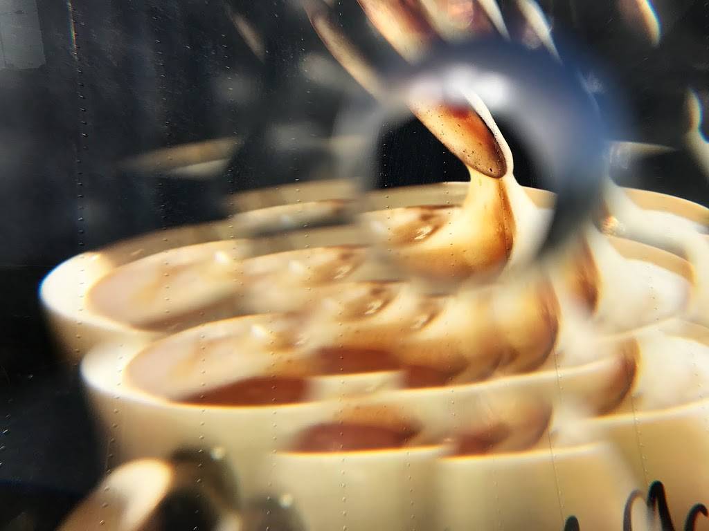 McDonalds | cafe | 24018 Woodbine Avenue R.R, 1 Yorkwood Village, Keswick, ON L4P 3E9, Canada | 9059892211 OR +1 905-989-2211