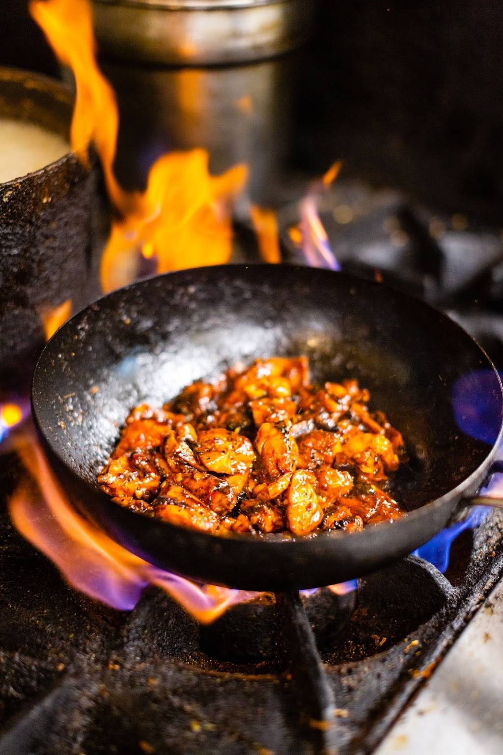 Teriyaki Madness | restaurant | 5730 S 108th St, Hales Corners, WI 53130, USA | 4143778050 OR +1 414-377-8050