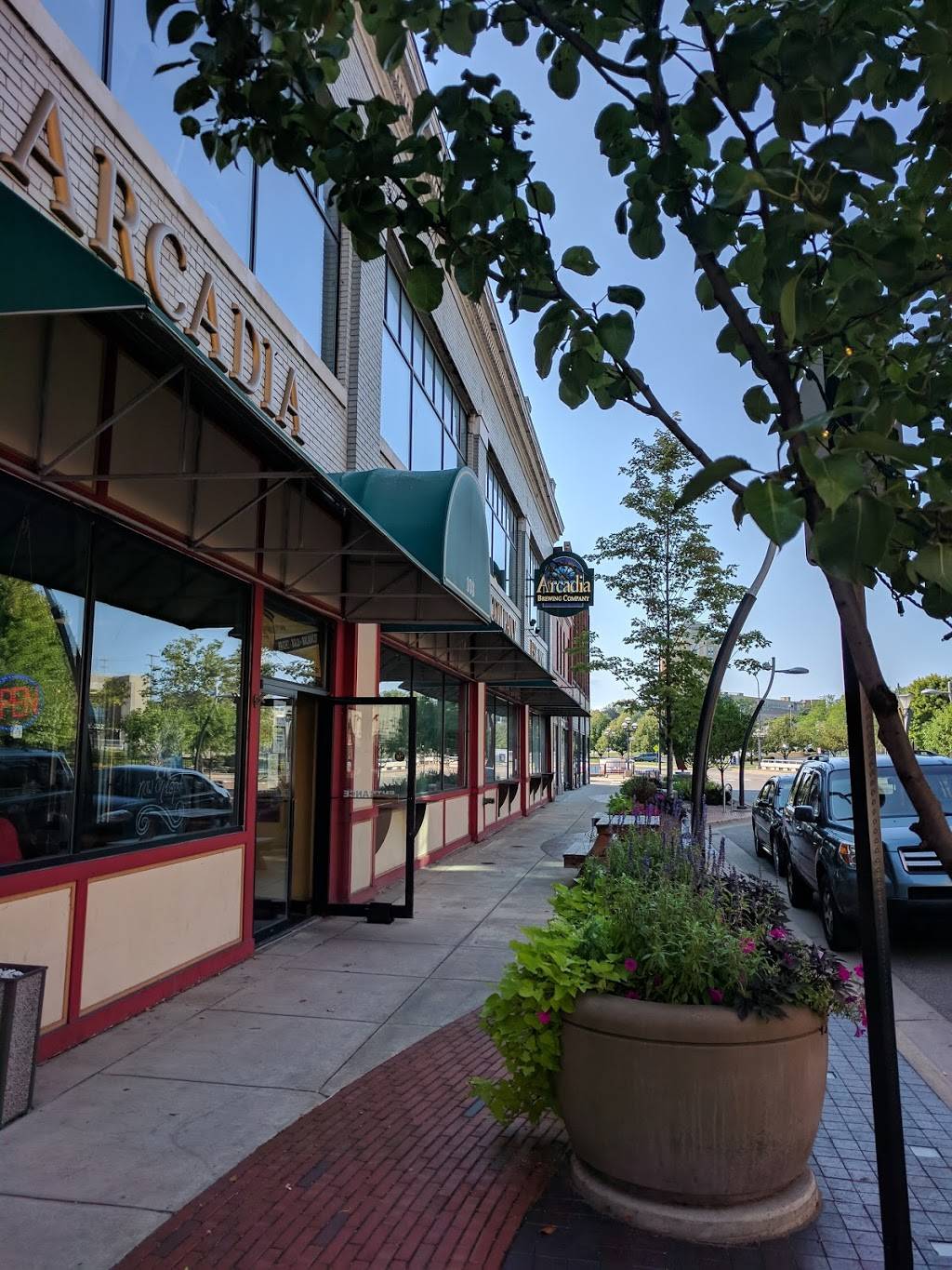 Arcadia Brewing Company Battle Creek | restaurant | 103 Michigan Ave, Battle Creek, MI 49017, USA | 2699639690 OR +1 269-963-9690