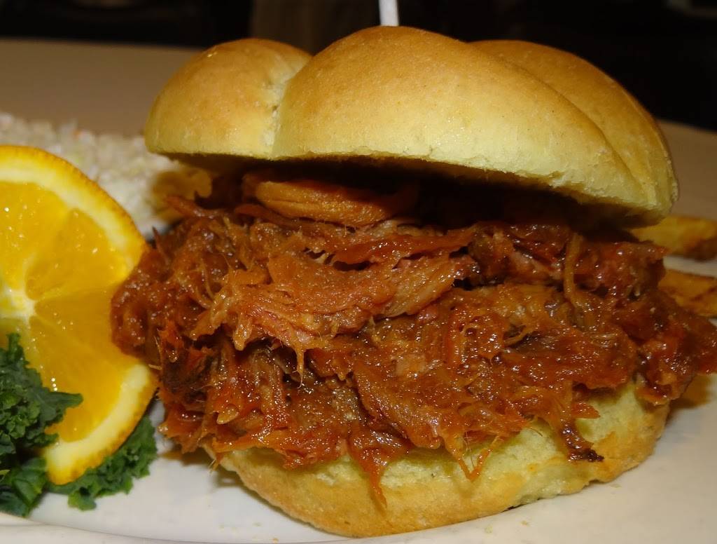 Beefalo Bobs Carryout | restaurant | 107 Mountain Rd, Pasadena, MD 21122, USA | 4107602333 OR +1 410-760-2333