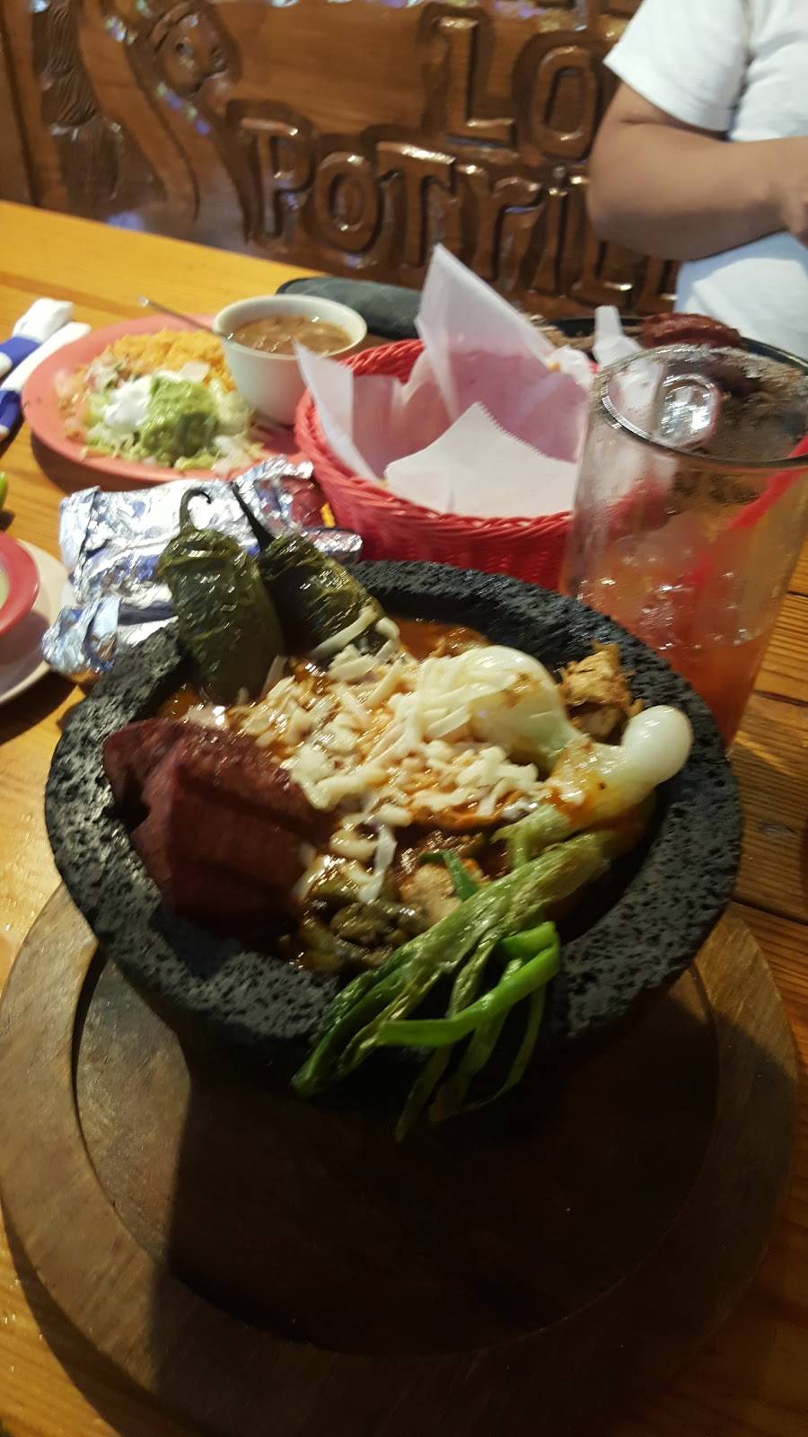 Los Potrillos Restaurant | restaurant | 9120 N Interstate Hwy 35, Austin, TX 78753, USA | 5124901655 OR +1 512-490-1655