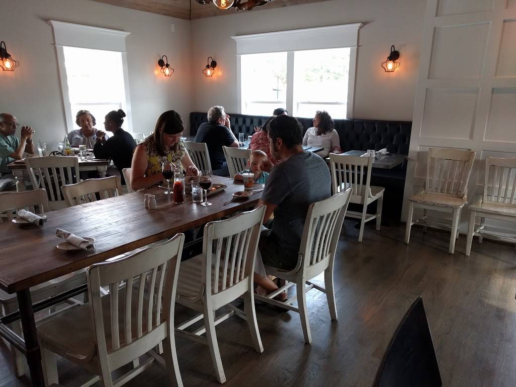 Field & Tides | restaurant | 705 E 11th St, Houston, TX 77008, USA | 7138616143 OR +1 713-861-6143