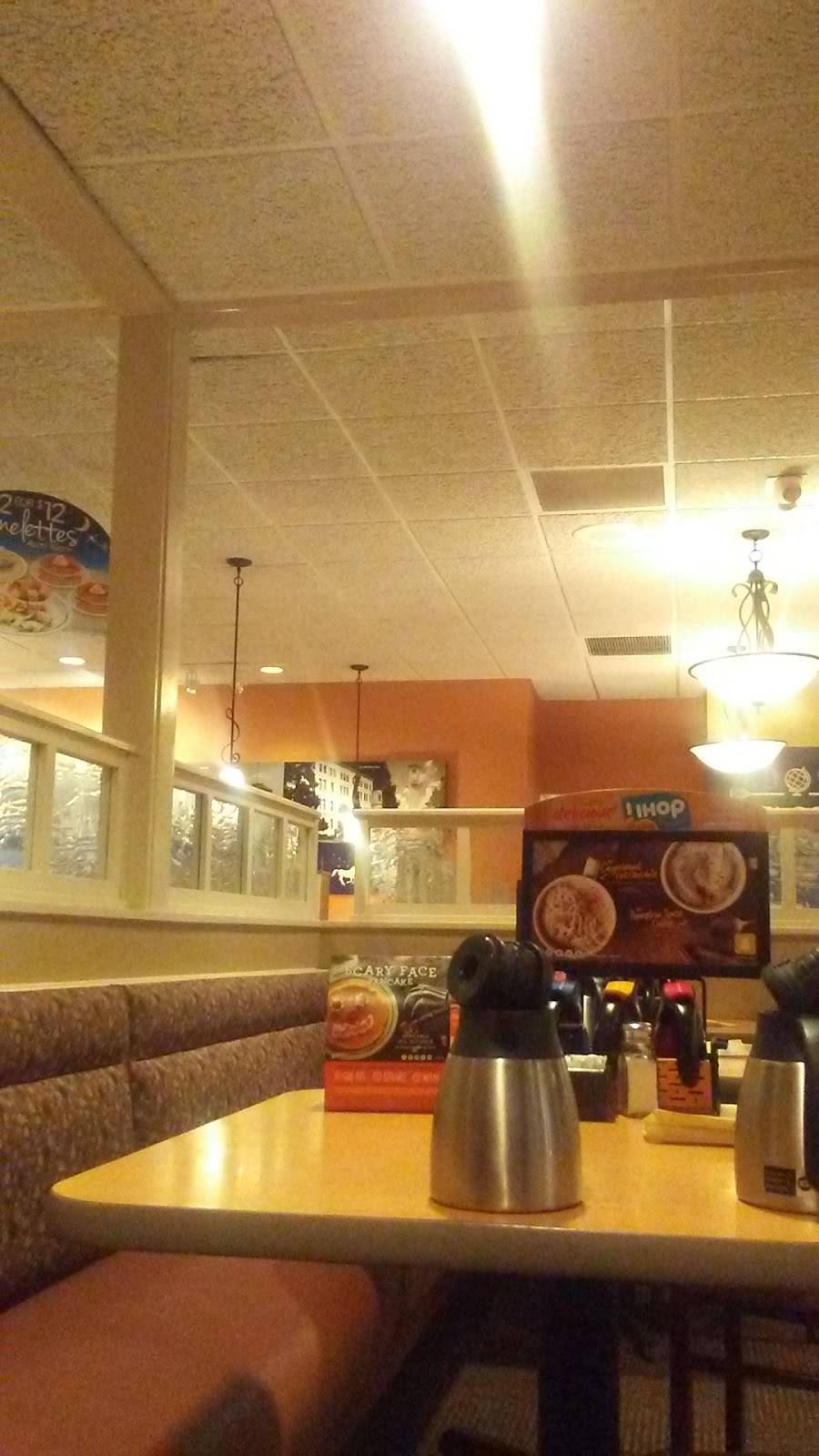 IHOP | restaurant | 6519 FM78, San Antonio, TX 78244, USA | 2106660621 OR +1 210-666-0621