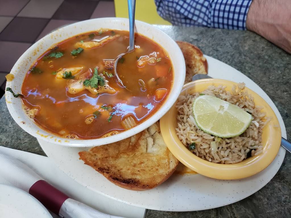 Tampico Seafood #1 | restaurant | 2115 Airline Dr, Houston, TX 77009, USA | 7138628425 OR +1 713-862-8425