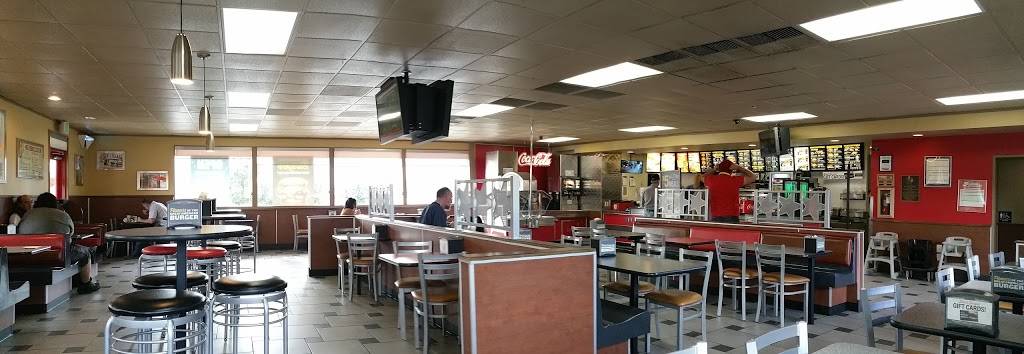 Carls Jr. | restaurant | 251 Diamond Dr, Lake Elsinore, CA 92530, USA | 9516740580 OR +1 951-674-0580