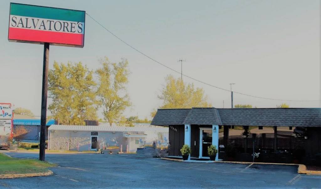 Salvatores | restaurant | 12801 E US Hwy 40, Independence, MO 64055, USA | 8167372400 OR +1 816-737-2400