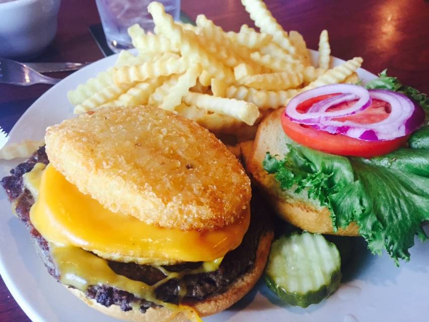 Brick City Grill | restaurant | 2704 Stange Rd, Ames, IA 50010, USA | 5152684224 OR +1 515-268-4224